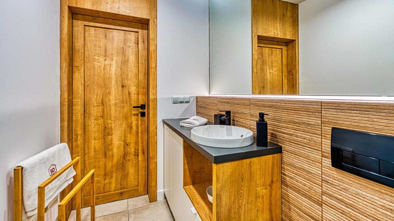 Apartament Pura Vida Deluxe Z Sauna Ogolnodostepna - 5D Apartamenty Świeradów-Zdrój المظهر الخارجي الصورة